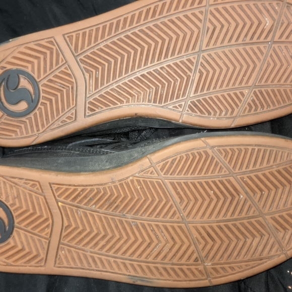 DVS Endeavor Black Galaxy - Picture 4 of 6